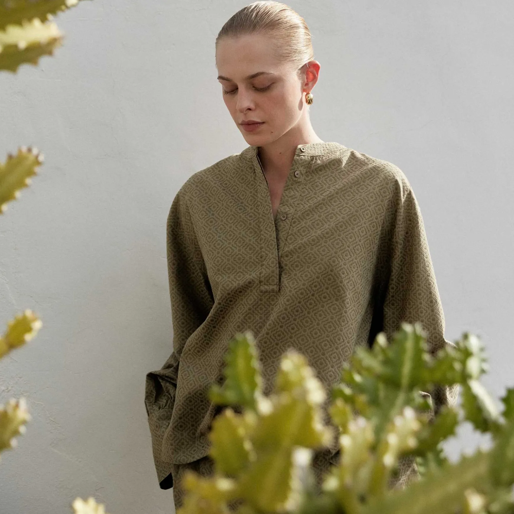 Blouse Cheer Rhodes Addis Abeba