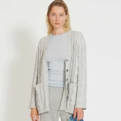 Cardigan Born