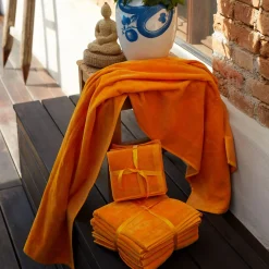 Hand Towel Garden Eden