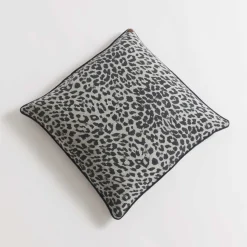 Pillow Comfort Cheetah 50x50
