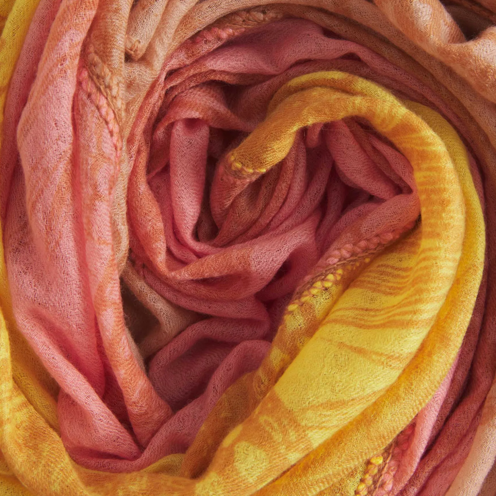 Scarf Patch Garden Eden